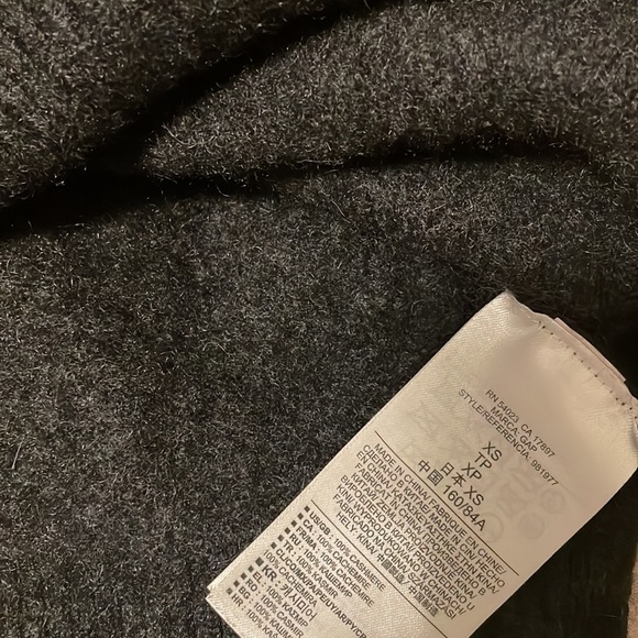 Sweater - Picture 2 of 3